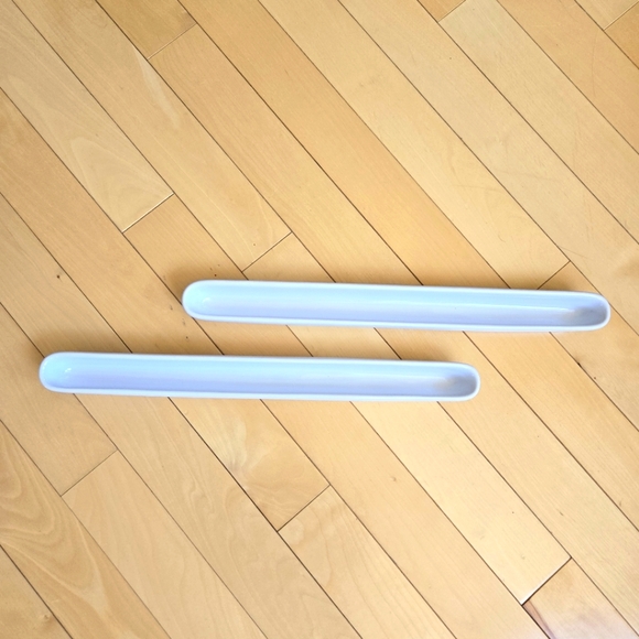 Lovely White, Porcelain Olive Trays - Picture 7 of 8